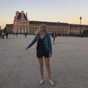 Meet your Posher, Gillian